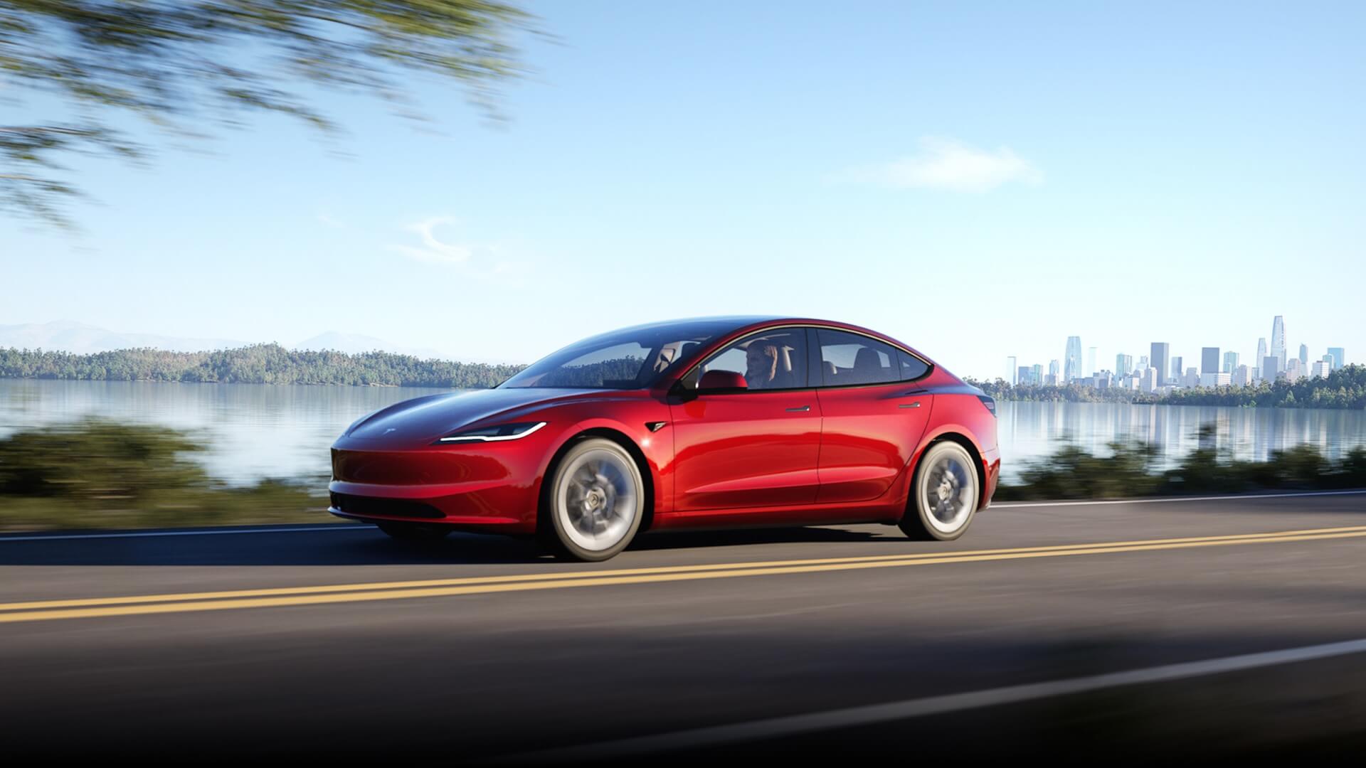 Tesla Model 3 Yenilendi - daha uzun menzil sunuyor