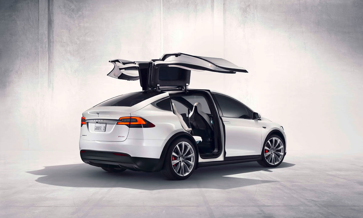 Tesla, Model S ve X'in fiyatlarını düşürdü