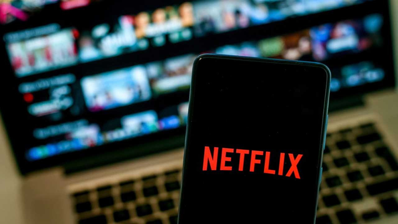 Netflix DVD Kiralama İşini Kapatıyor