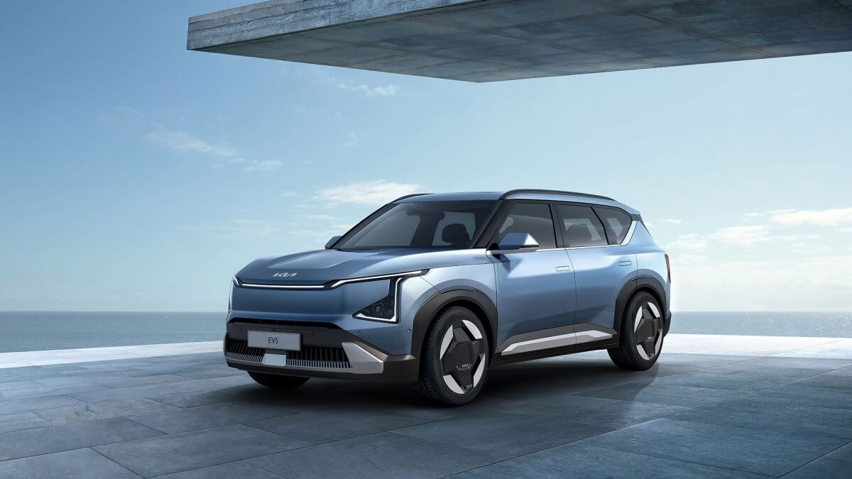 Kia yeni kompakt SUV'u Kia EV5'i duyurdu