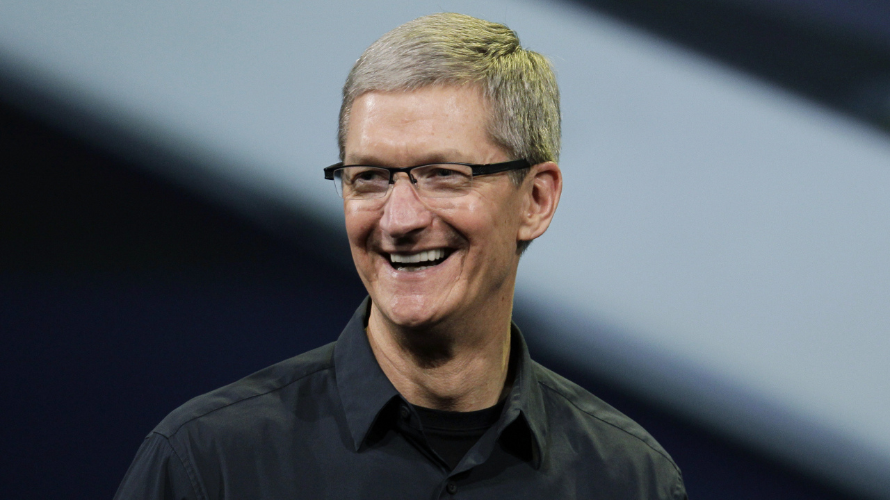 Apple CEO'su Tim Cook Üretken Yapay Zekaya Önem Veriyor
