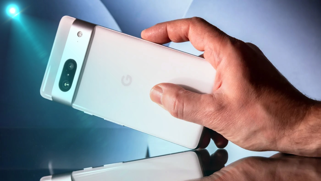 Google Pixel 8 Serisi İçin Şarj Sorununa Çözüm Geldi