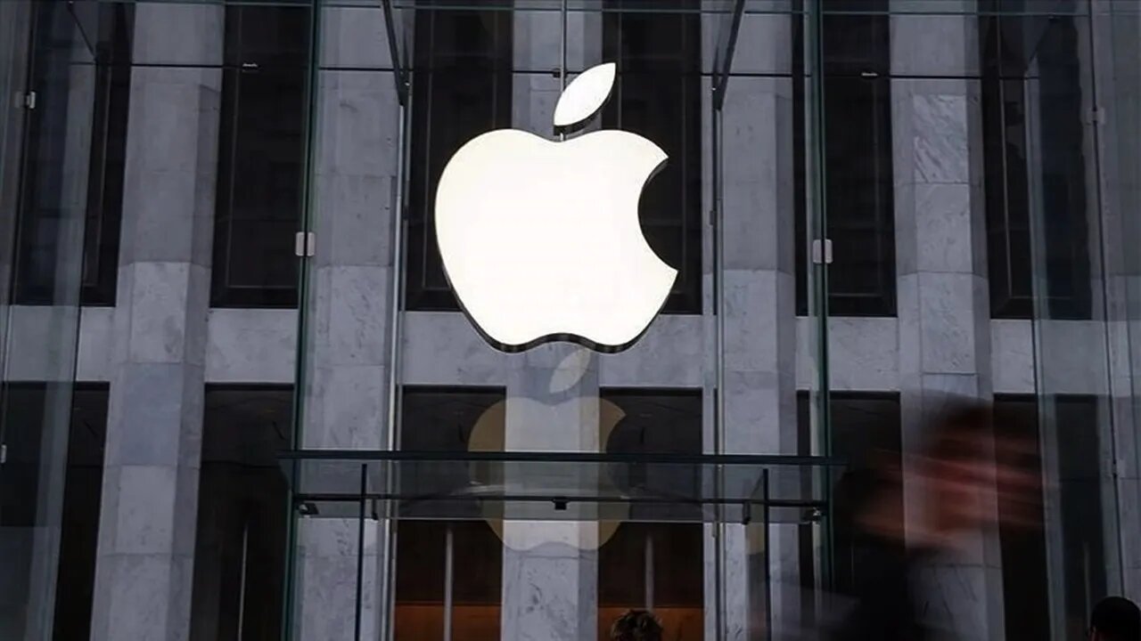 Apple Tüm Yıl Gelirlerinde İlk Kez Düşüş Gösterdi