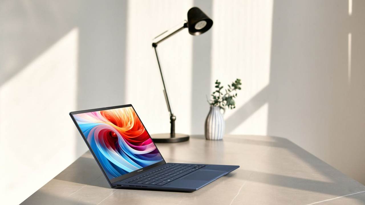 Asus Zenbook 14 OLED 2024 Modeli 32 GB RAM ile Geliyor