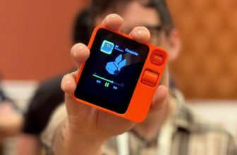 AI Teknolojisi ile Geliştirilen Cep Asistanı Rabbit R1 Ön Satışları Tükendi