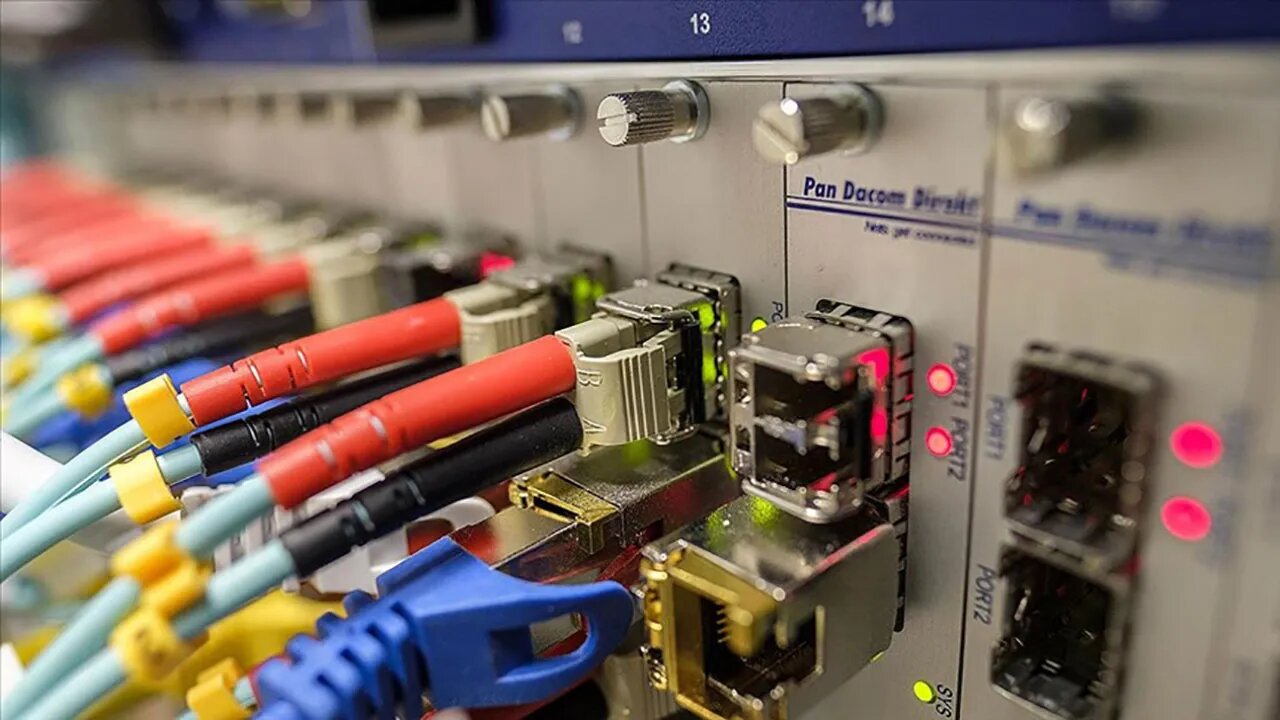 Türk Telekom Fiber Altyapı Ağını Genişletiyor