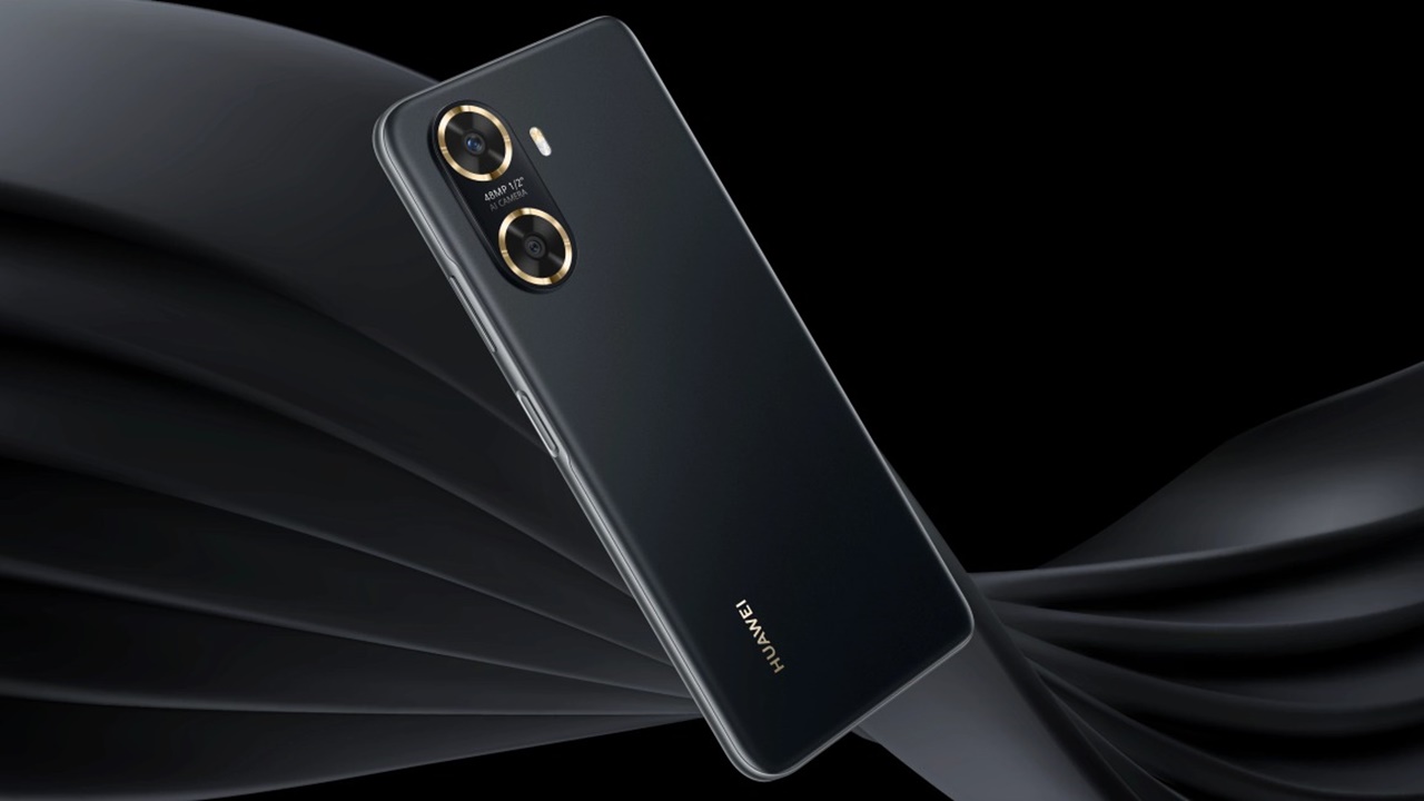 Huawei Yeni Orta Segment Telefonu Enjoy 70z'yi Tanıttı!