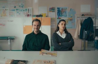 kuvvetli bir alkış fragman