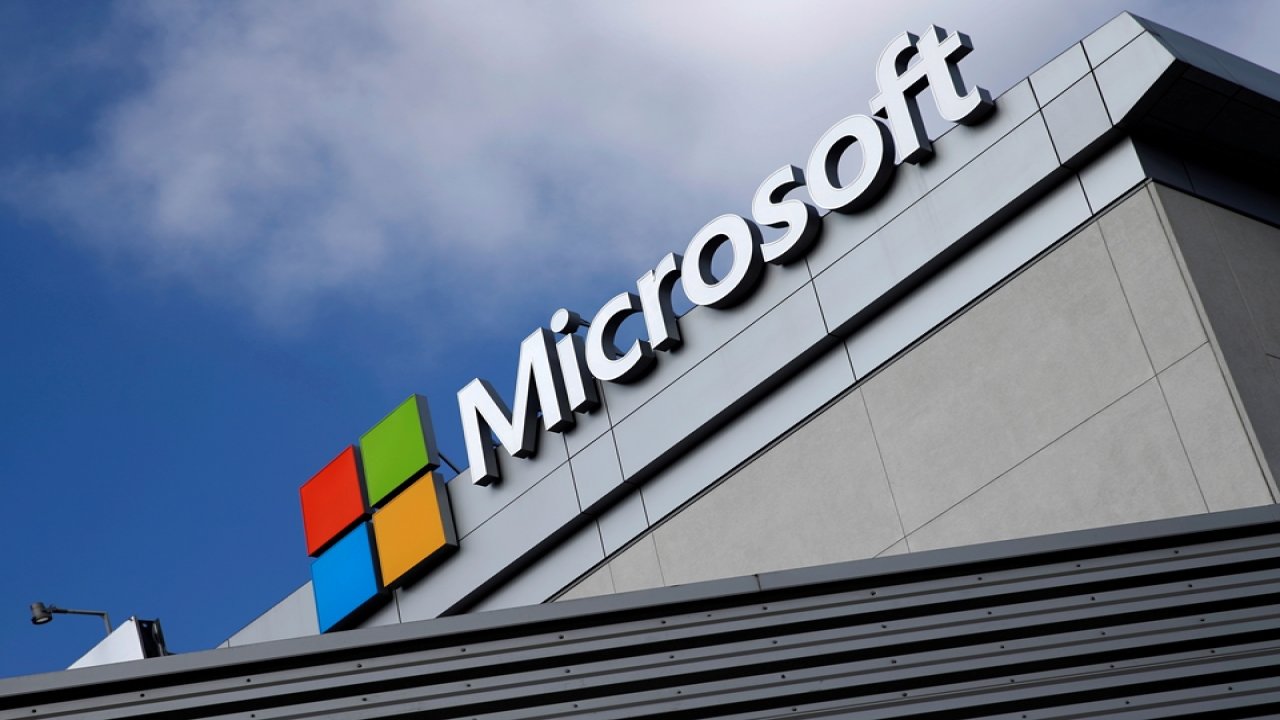 Microsoft ve Semafor Yapay Zeka Destekli Haberler İçin İşbirliği Yapıyor