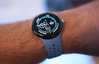 Google Pixel Watch 3 45 mm Boyutlarda Gelebilir