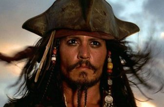 Johnny Depp Karayip Korsanları'na Geri mi Dönüyor?