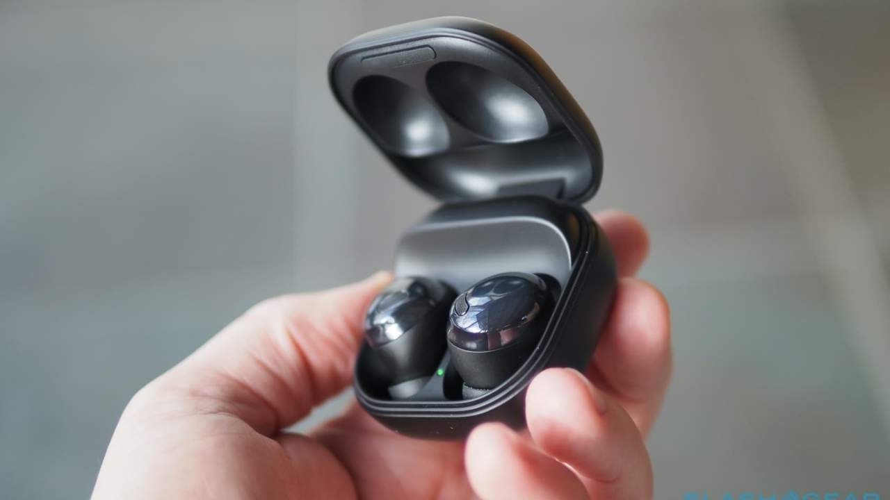 Samsung'un Yeni Kablosuz Kulaklıkları İçin Şarj Kutusu Onaylandı