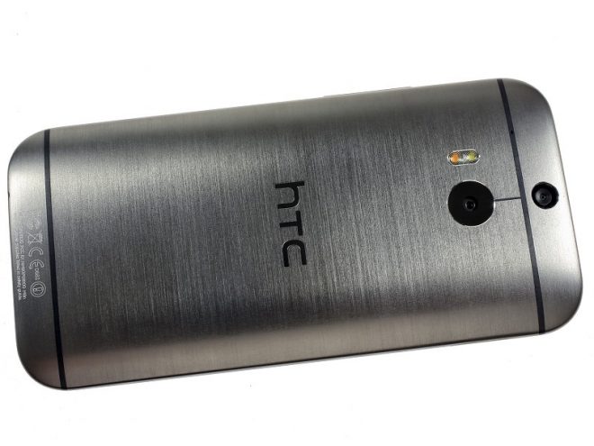Lg-G3-HTC-One-M8-18