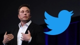 Elon Musk, Twitter’ı satın alıyor
