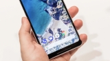 Pixel 2 XL dokunmatik ekranın kenarlarında ölü noktalar var