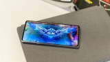 Motorola Moto Edge X30, Ekran Altı Kamerayla Gelecek!
