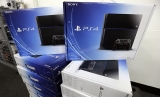 1 TB depolama alanına sahip Playstation 4 geliyor