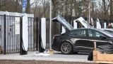 Tesla Supercharger V4, 350 kW Destekliyor!